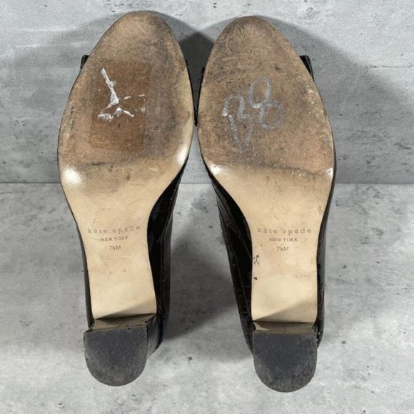 Kate Spade Womens Patent Leather‎ Pumps Heels Sz 7.5M Brown Round Toe Shoes - Picture 8 of 10